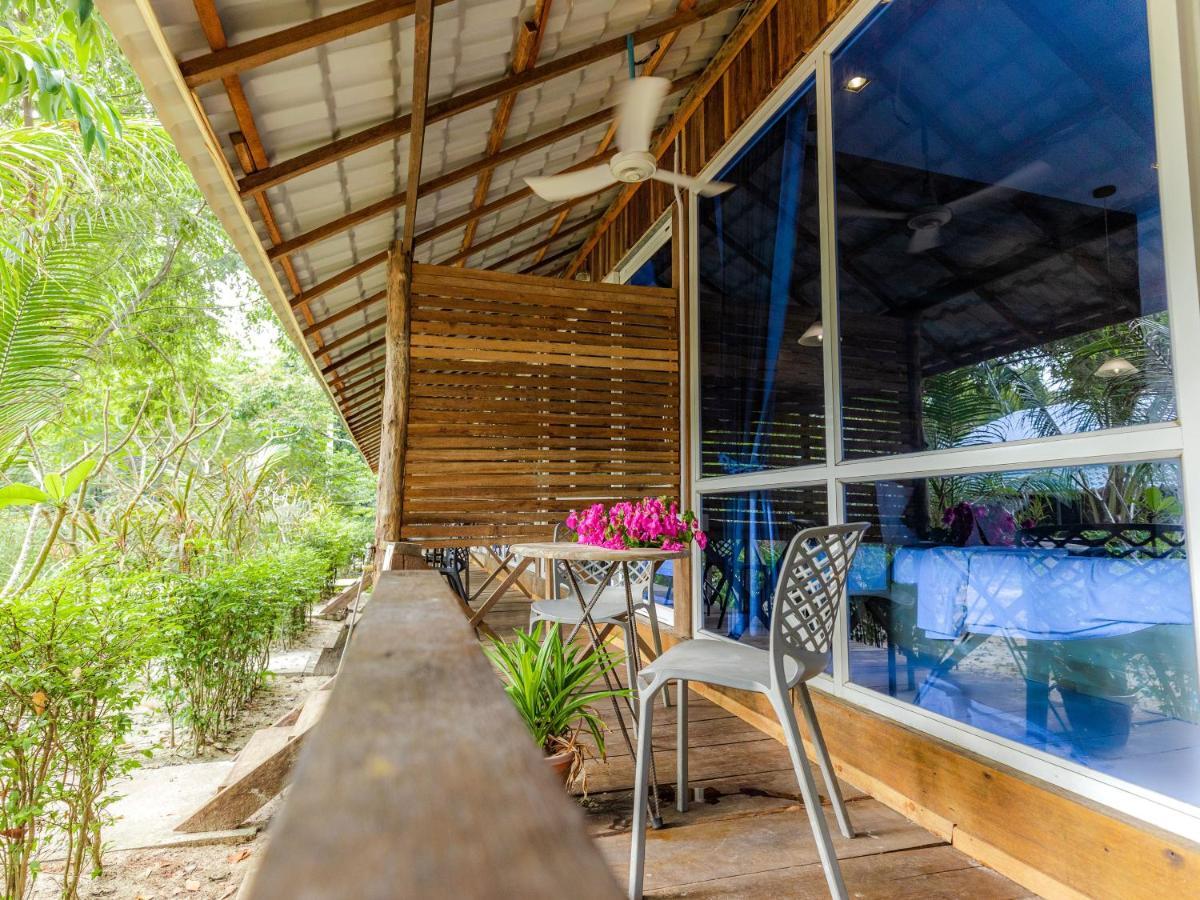 Sara Resort Koh Rong Sanloem Exteriör bild
